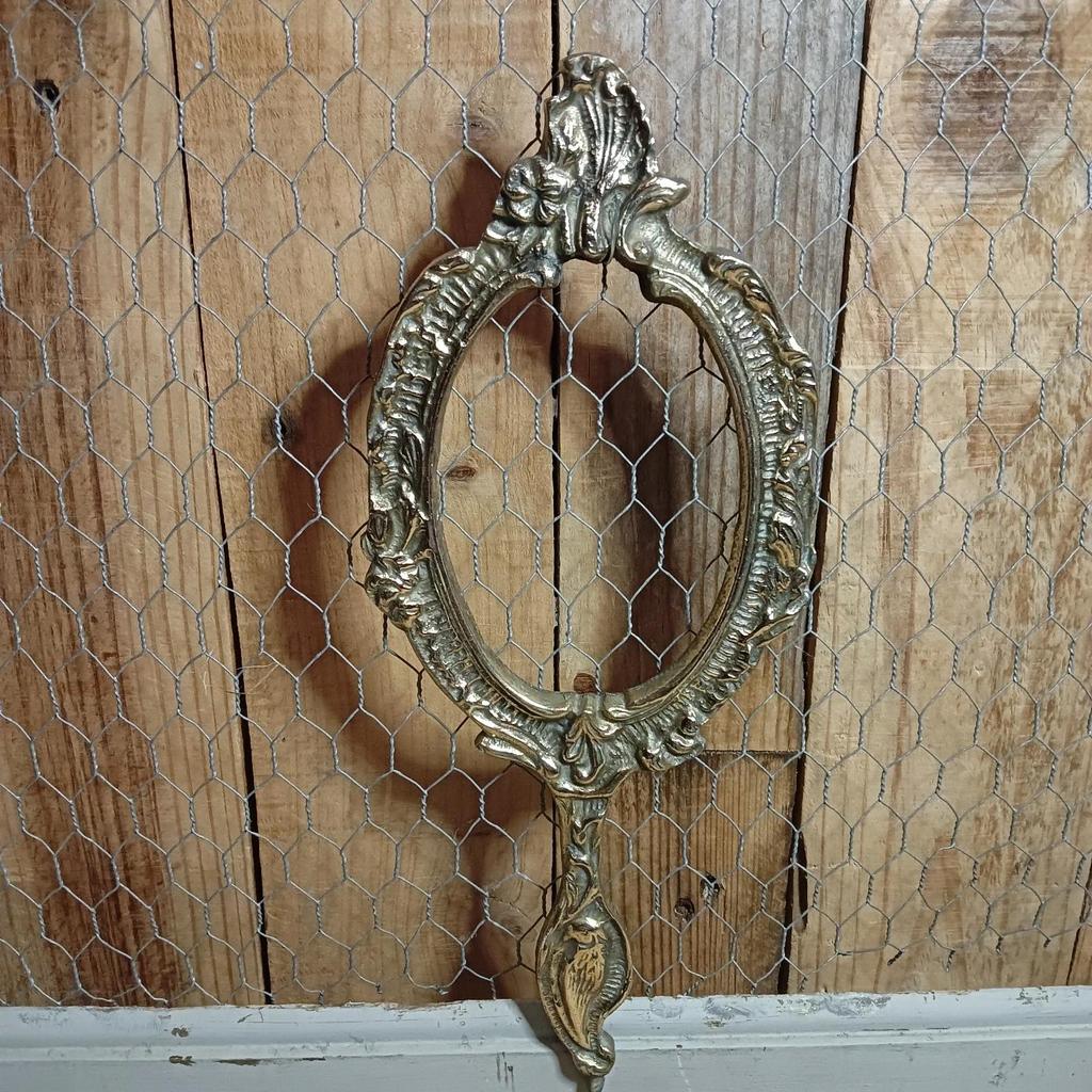 Très joli ancien support de miroir à main