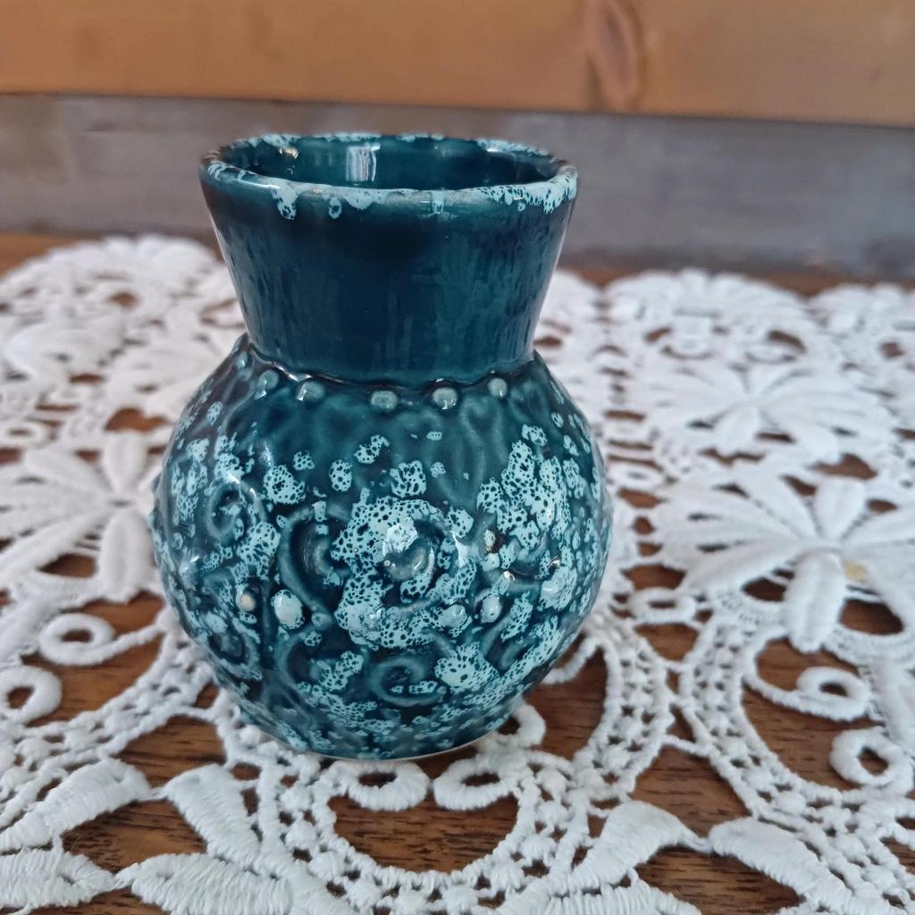 Très joli petit vase vintage